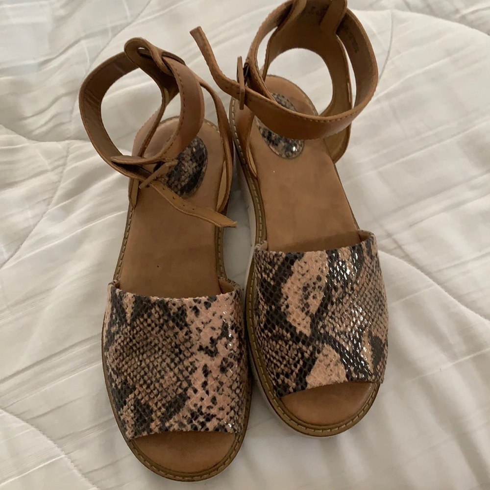 Clarks sandals